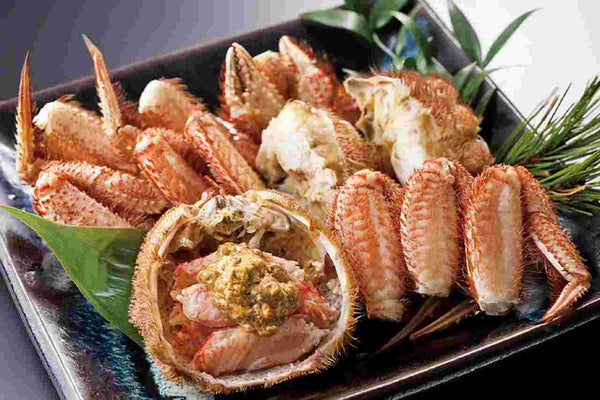 北海道産　活蒸し毛蟹